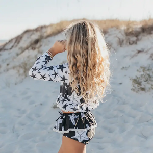 Black & White Star Fish Long Sleeve Rash Guard Swimsuit