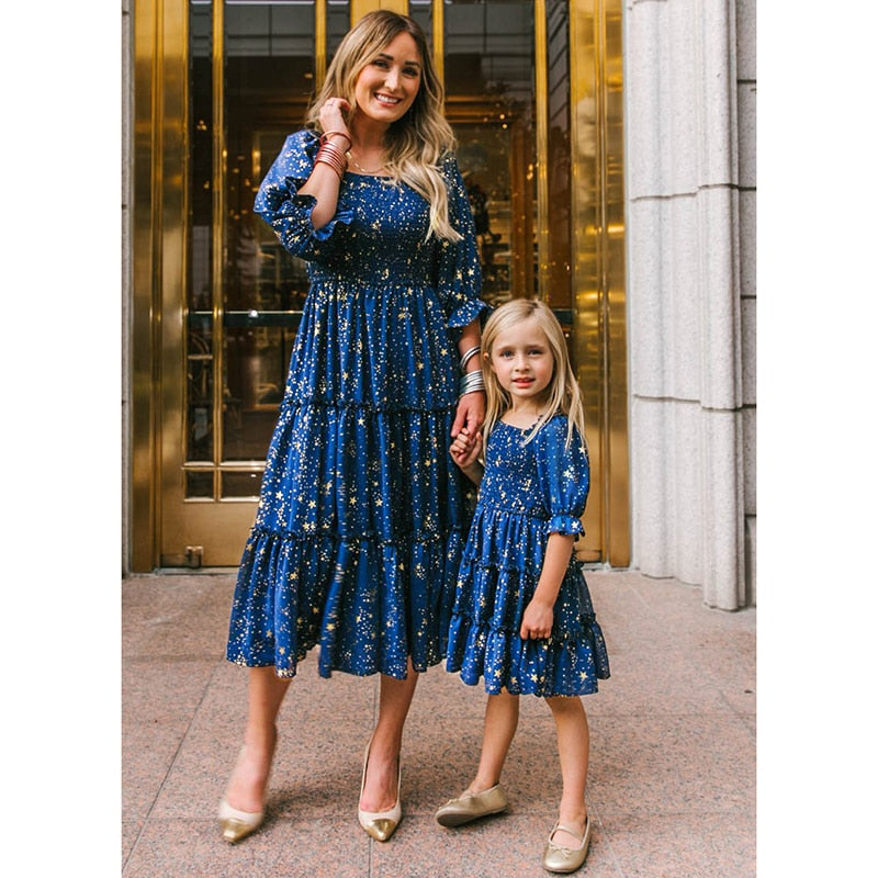 Mommy & Me Matching Dresses: The Leah Dress White w/ tiny blue posies / Girls M9-10 Mommy & Me Matching Dresses: The Leah Dress White w/ tiny blue posies / Girls M9-10