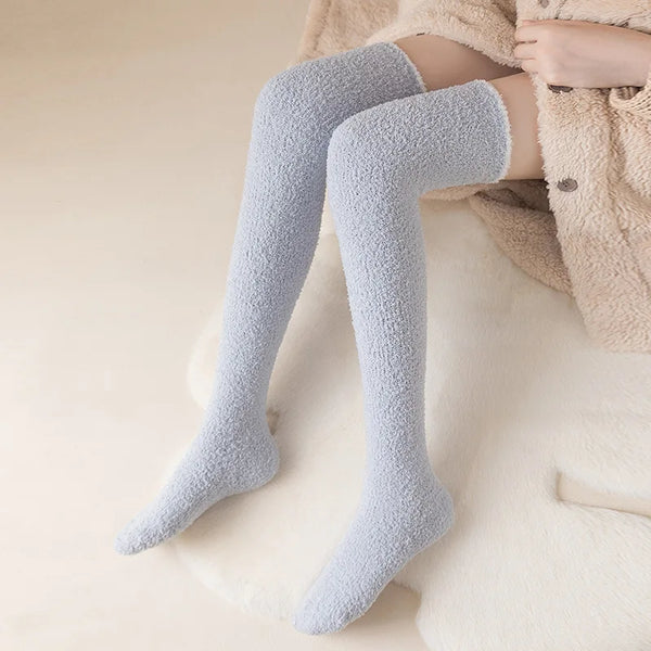 Emmerson Super Soft Over-The-Knee Cozy Boucle Socks