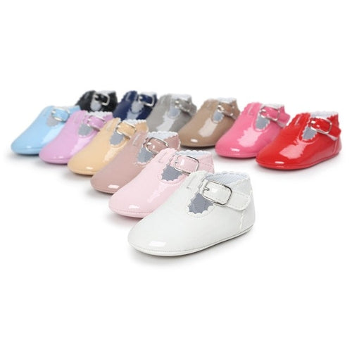 The Essential Spring Crib Shoes