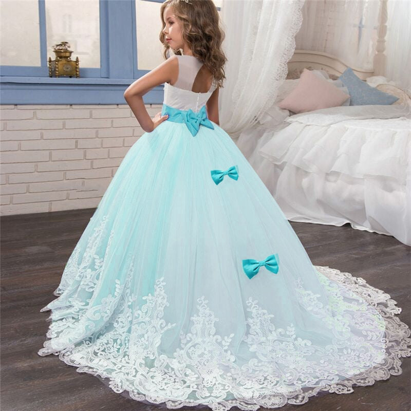 The Noelle Dress Aqua / 11
